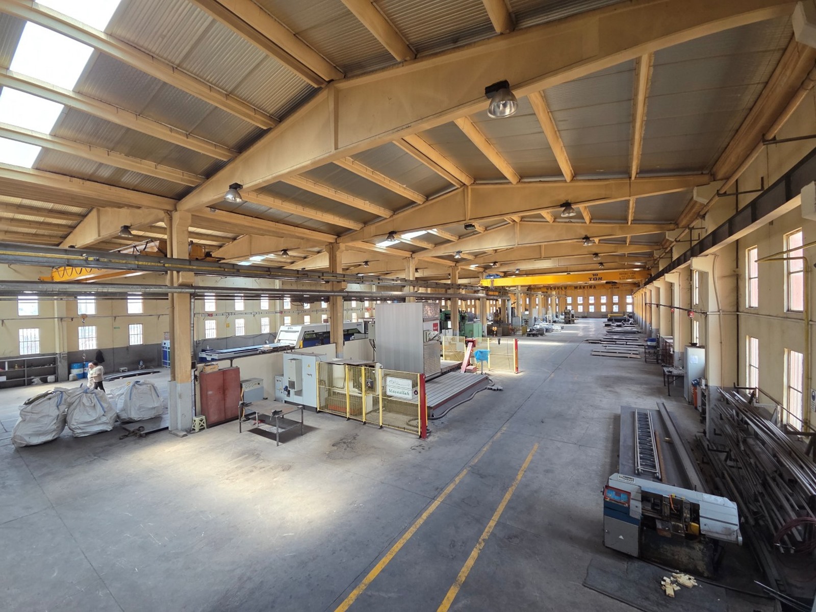 KONYA 3.OSB 15.386m²'de 4.120m² SATILIK FABRİKA