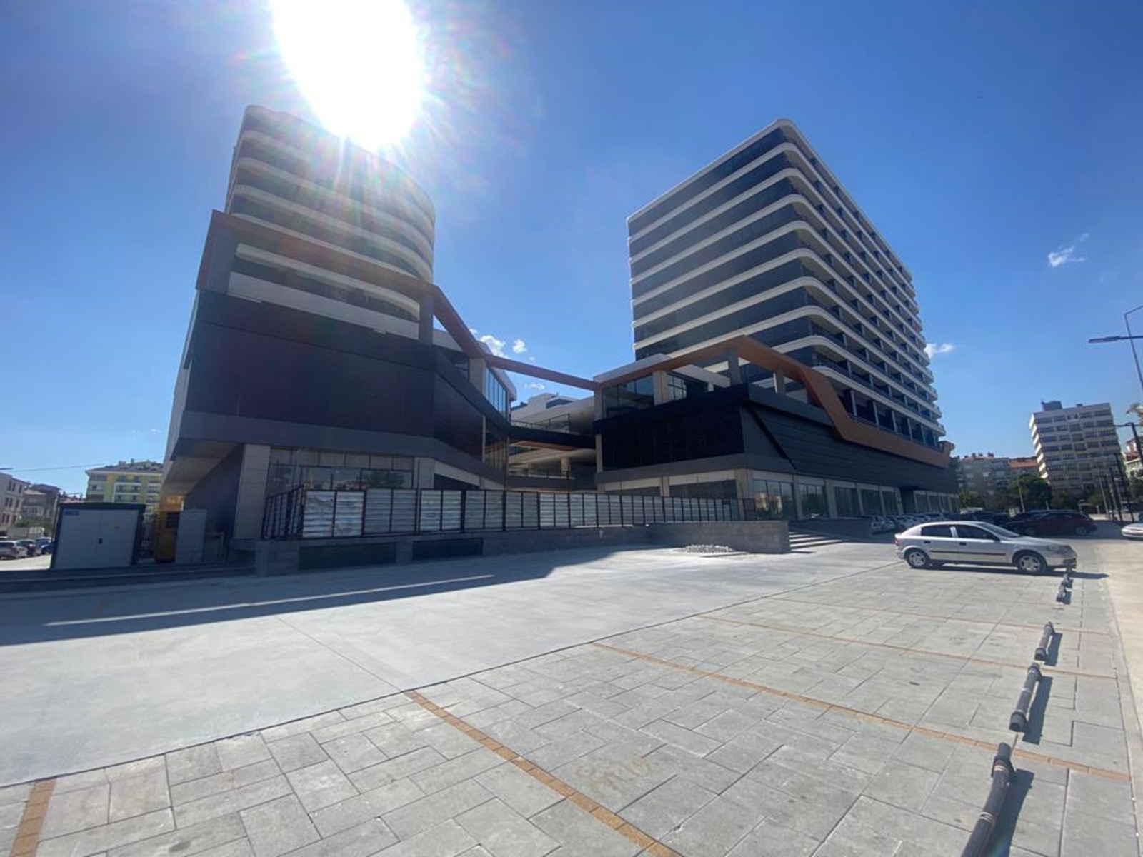 ENNTEPE AVM'DE 60m² KİRALIK SIFIR OFİS BÜRO