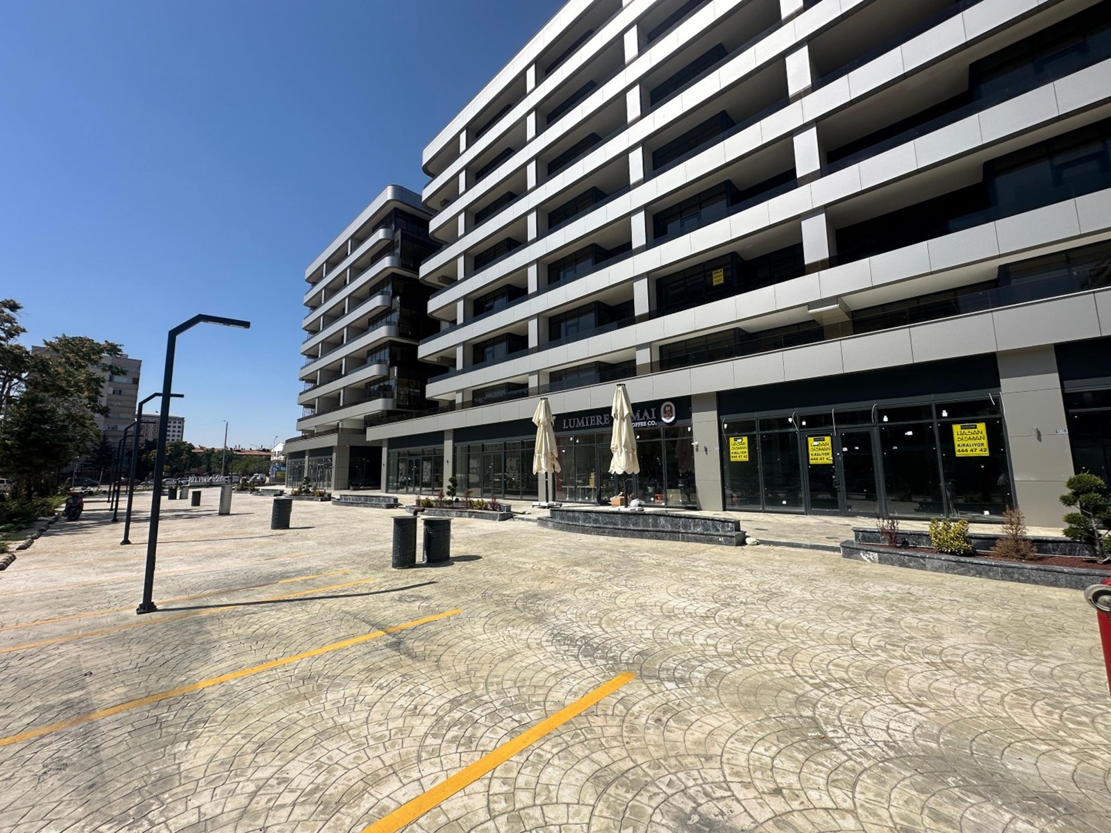 ENNTEPE AVM KARŞISI KENTPLUS 110m² KİRALIK DÜKKAN MAĞAZA