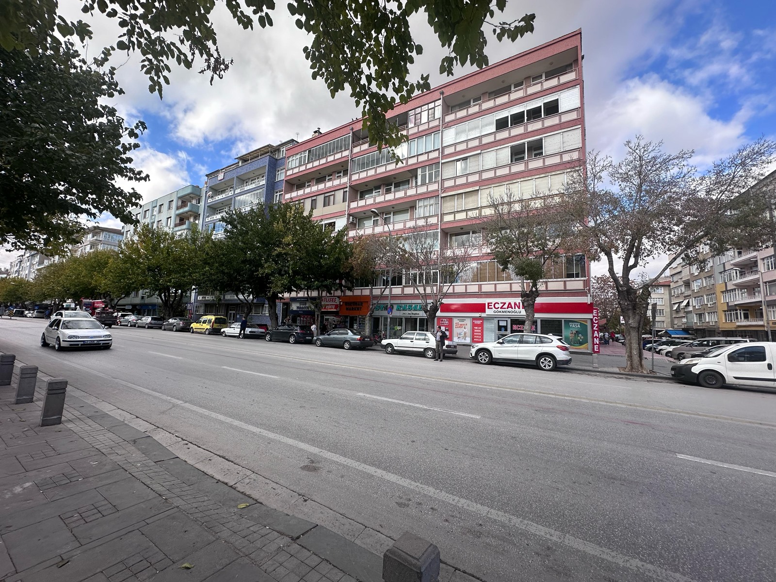 ANIT CİVARI MİLLET BAHÇESİ KARŞISI FULL EŞYALI KİRALIK 2+1 DAİRE