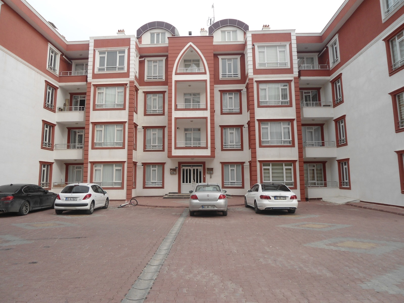 FARABİ HASTANESİ SANCAK İTFAİYE MERKEZİ CİVARI 2+1 EŞYALI DAİRE