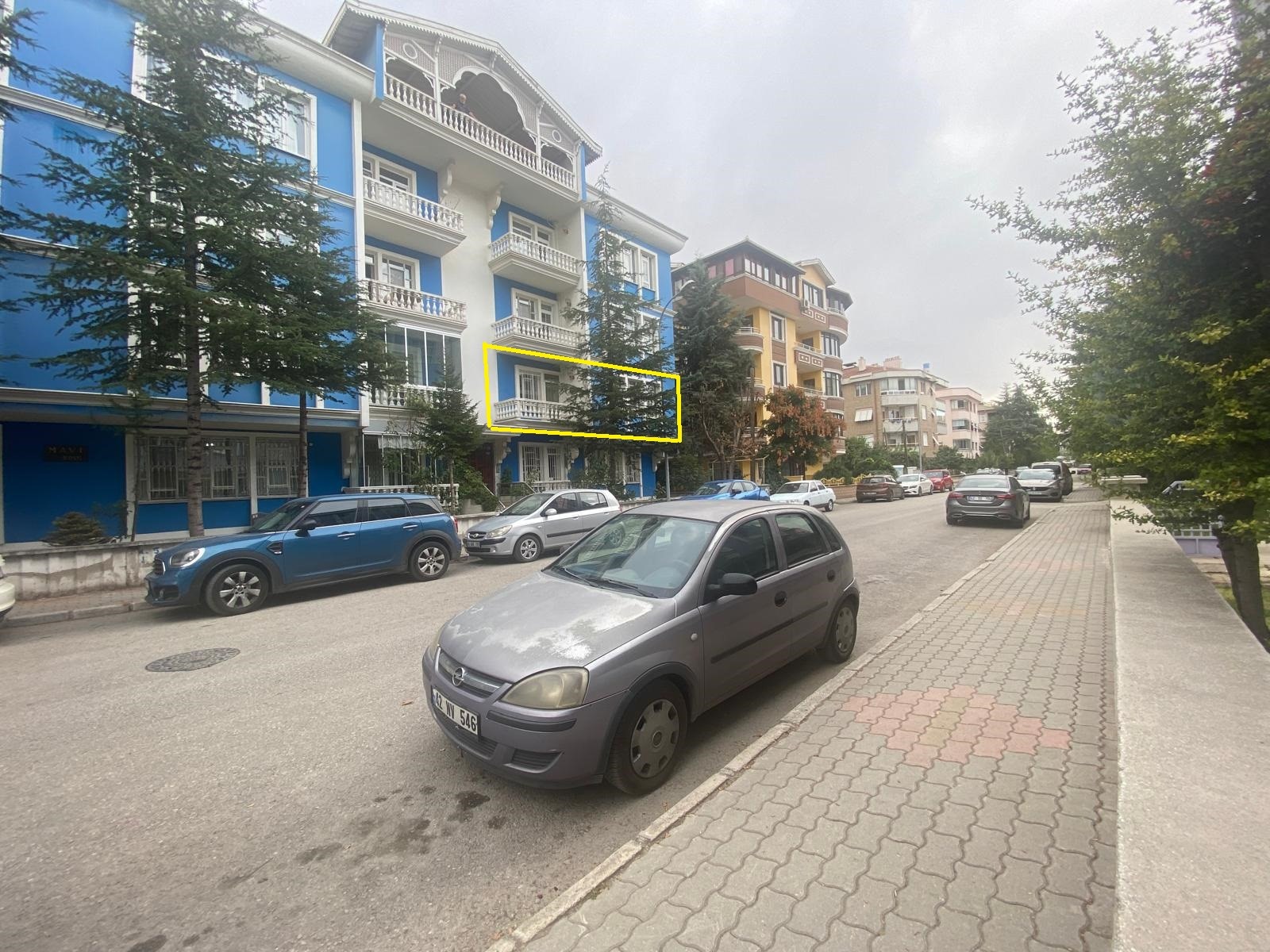 KONEVİ MAH MİLLET BAHÇESİ CİVARI 3+1 SATILIK DAİRE